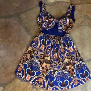 🍬Summer Cutout in the Paisley Dress